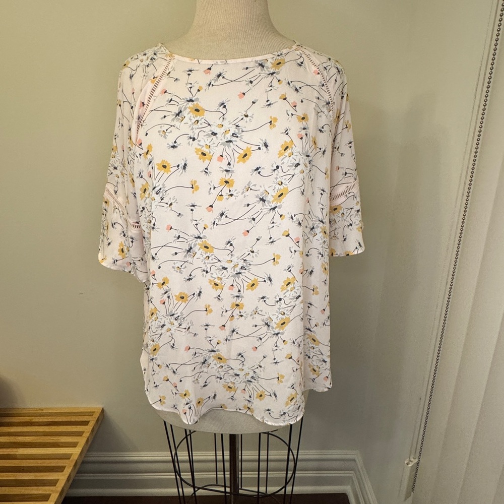 LOFT by Ann Taylor Floral Feminine Summer Shirt Blouse NWT Sz M